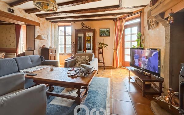 Maison à vendre    6 pièces • 113,70 m2 Saint-Sulpice-Laurière