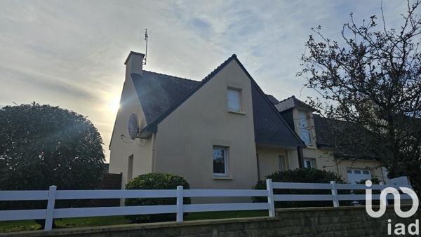 Maison 6 pièces de 131 m² à Douarnenez (29100)