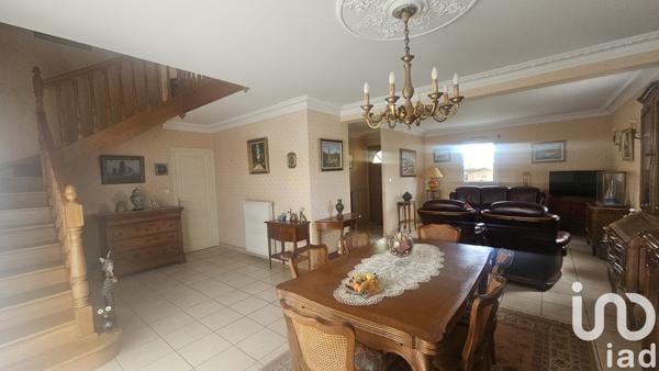 Maison 6 pièces de 131 m² à Douarnenez (29100)