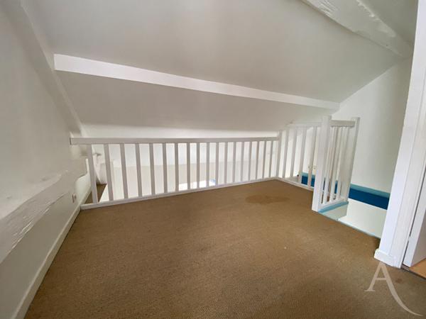 Appartement T2 Triplex Hyper centre ville de Bourges