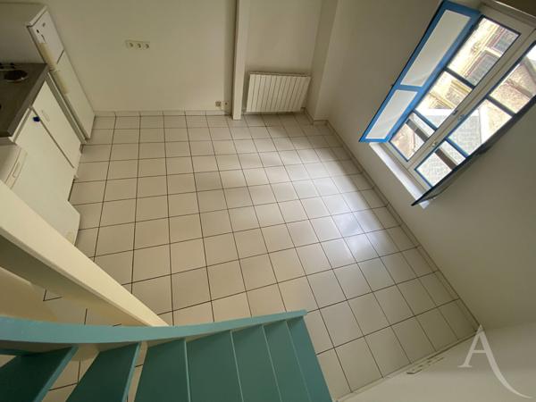 Appartement T2 Triplex Hyper centre ville de Bourges