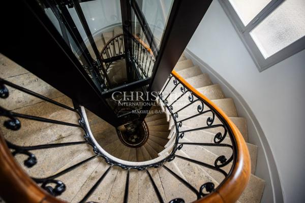 Jardin Public – Appartement de 63m² avec ascenseur