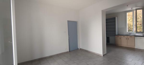 Maison Saint Mard Sur Le Mont 6 pièce(s) 136.25 m2