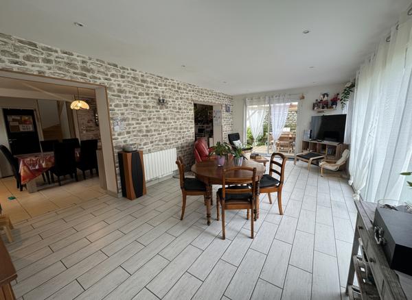 A VENDRE Maison Landivisiau 7 pièces 125 m2