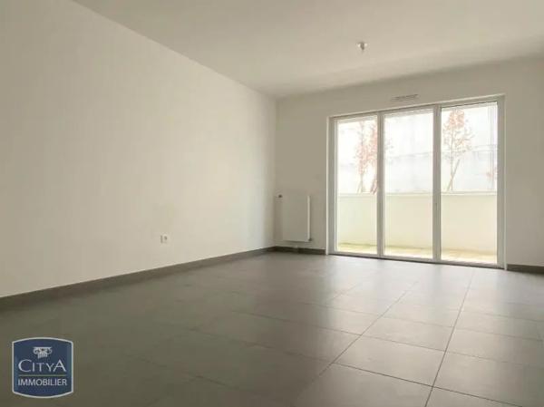 Appartement à louer 3 pièces 75.36m² Nantes (44000)
