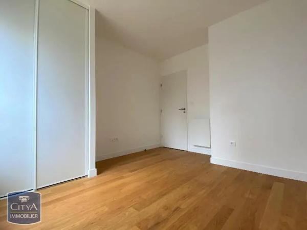 Appartement à louer 3 pièces 75.36m² Nantes (44000)