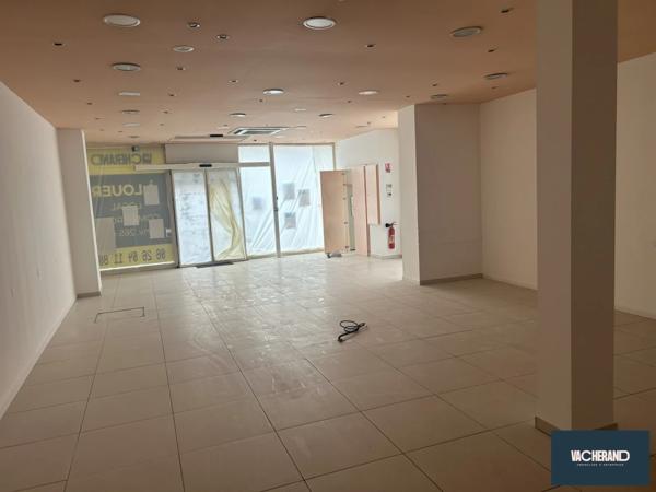 LOCAL COMMERCIAL - 265 M²