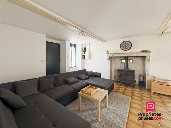 Maison Plain pied Proche Epoisses (21460) avec terrain et dépendance