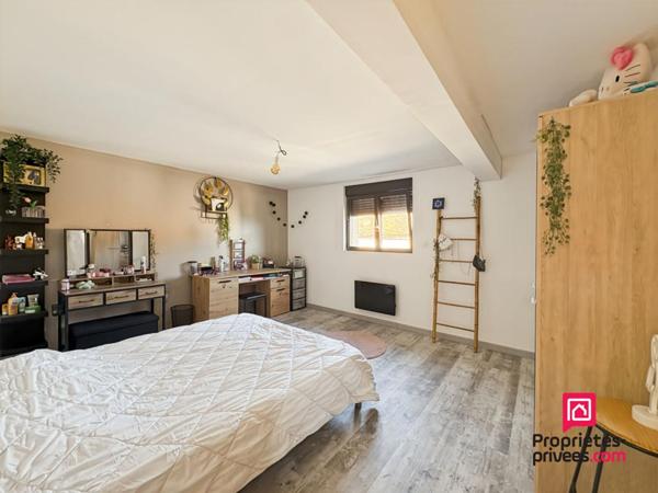 Maison Plain pied Proche Epoisses (21460) avec terrain et dépendance