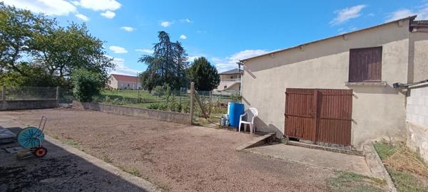 COULANGES-LES-NEVERS - MAISON 110 M2