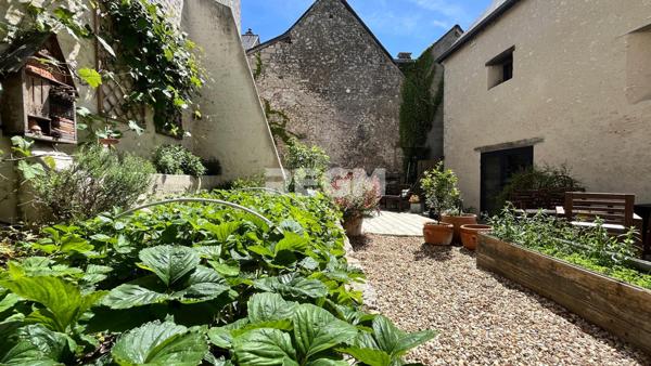 Tavers (45190) SECTEUR BEAUGENCY : Bâtisse Renaissance entièrement rénovée