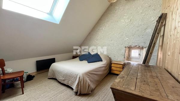 Tavers (45190) SECTEUR BEAUGENCY : Bâtisse Renaissance entièrement rénovée