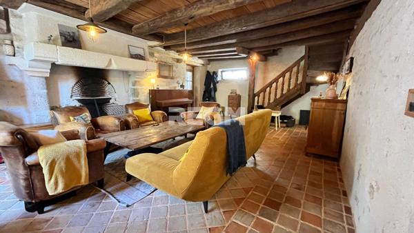 Tavers (45190) SECTEUR BEAUGENCY : Bâtisse Renaissance entièrement rénovée