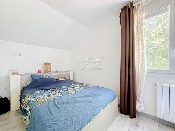 maison FAMILIALE avec 4 chambres