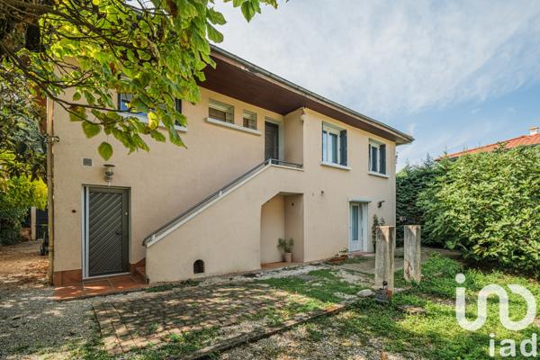 Maison à vendre 7 pièces 158 m² Seyssins