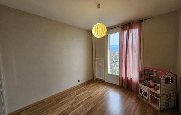 Appartement de 61.34 m2 avec terrasse et parking