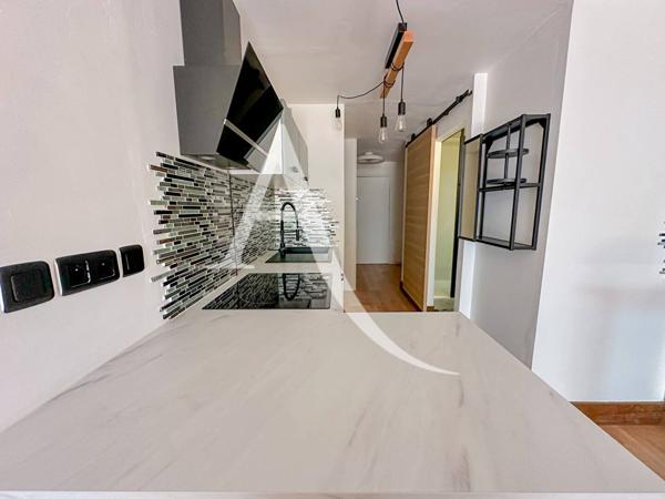 Studio double cabine entièrement rénové de 32 m2