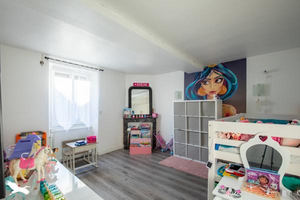 Maison à vendre |  Vert |  7 pièces | 149 m²