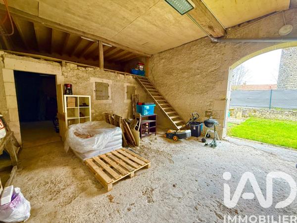 Maison à vendre 6 pièces 162 m² Le Breil-sur-Mérize