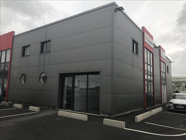 Local commercial à louer |  GIGEAN |  5 pièces | 288 m²