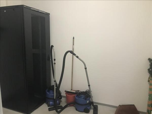 Local commercial à louer |  GIGEAN |  5 pièces | 288 m²