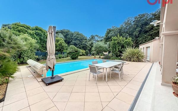 Maison à vendre    4 pièces •  Château-d'Olonne