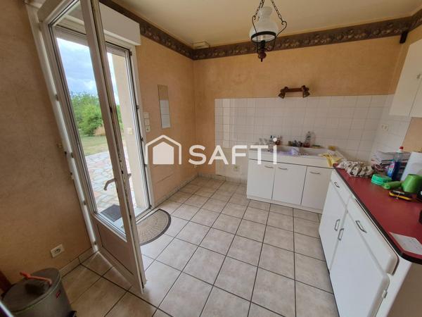 PLAIN PIED 2 chambres proche commodités + jardin