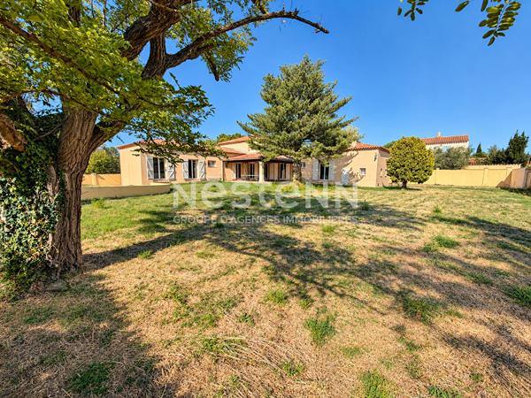 Bouc-Bel-Air - Maison 228 m² - Plain pied - Terrain 1 426 m² - Climatisation - Garage - Volumes rares