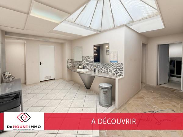 Commerce à vendre 10 pièces de 133 m²