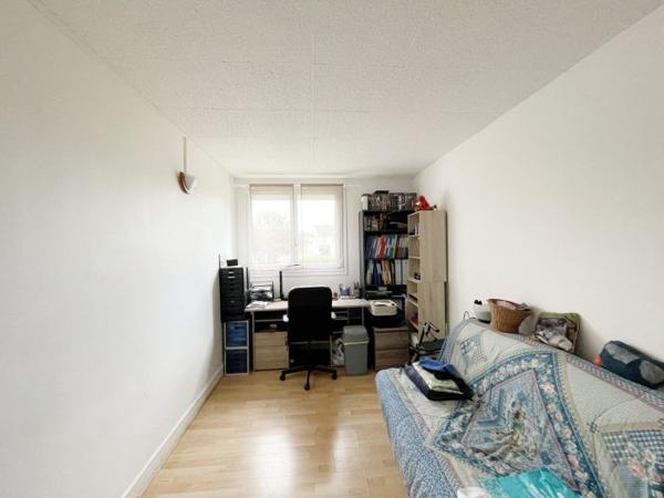 APPARTEMENT TYPE 3 AVEC CAVE