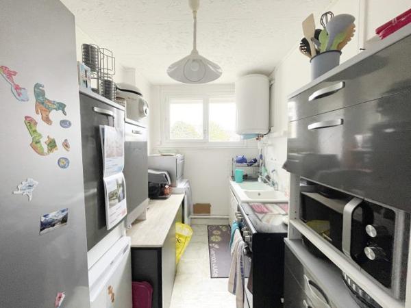 APPARTEMENT TYPE 3 AVEC CAVE