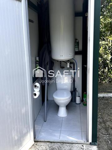 Très beau terrain de loisirs bord immédiat du Louet