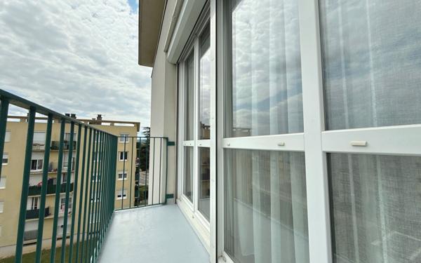 Appartement à vendre    4 pièces • 76,75 m2 Chenôve