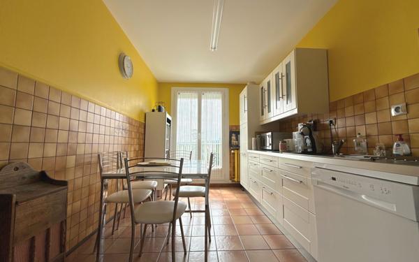 Appartement à vendre    4 pièces • 76,75 m2 Chenôve