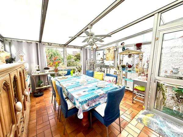 Maison semi mitoyenne 140M², 3 chambres, garage, jardin
