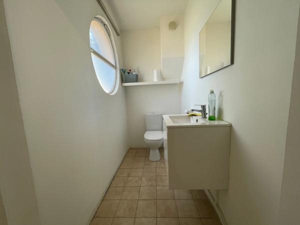 Local/bureau à louer MOUGINS (06)