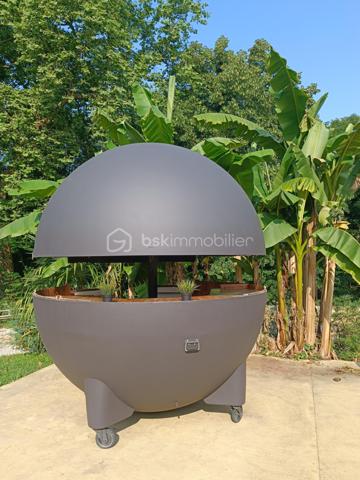 Chateau de 1 540 m²