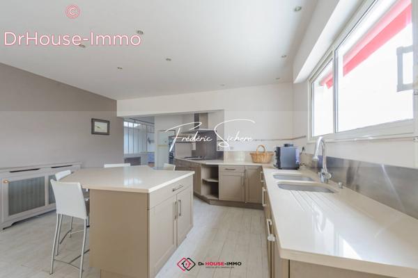 Maison à vendre 6 pièces de 194 m²