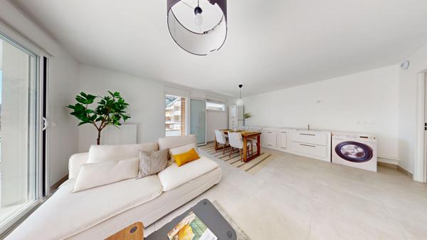 T3 Immeuble 2024 belle terrasse