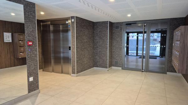 T3 Immeuble 2024 belle terrasse