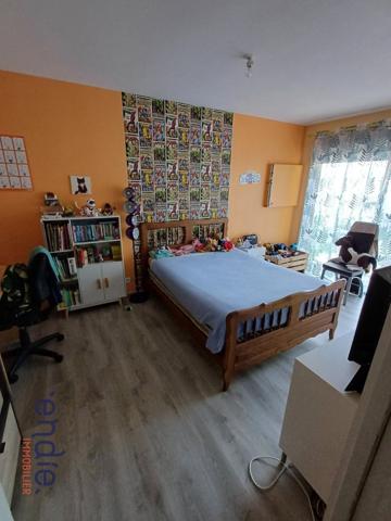 ISLE Maison individuelle de 2013 proche des écoles