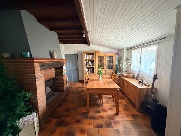 Maison 4 pièces de plain pieds sur 940m² de terrain