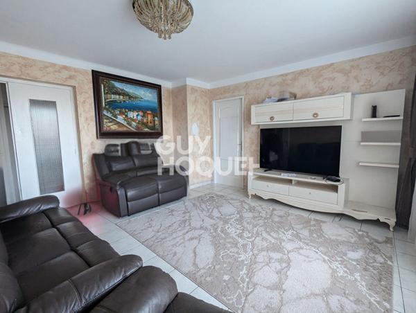 NOUVEAUTÉ T3 + bureau à vendre à Décines !