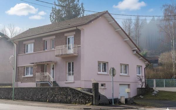 Maison à vendre    6 pièces •  Fraize