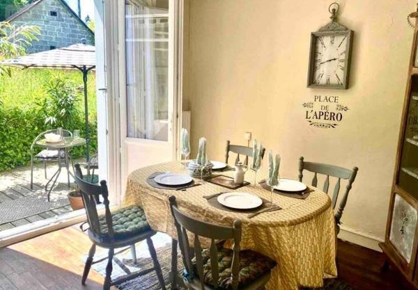 Maison à vendre à Rostrenen dans les Côtes-d'Armor (22110), ref : 29064-1091843