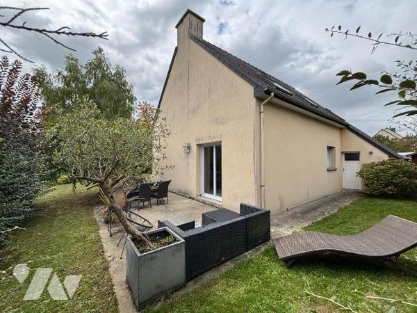 NOUVEAUTE - Etude Trente-Cinq Notaires - PACE - Le Pont

Venez découvrir cette maison d'habit...