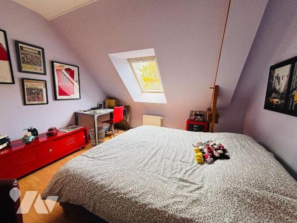 NOUVEAUTE - Etude Trente-Cinq Notaires - PACE - Le Pont

Venez découvrir cette maison d'habit...