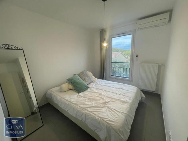 Appartement à louer 3 pièces 62.88m² La Fare-les-Oliviers (13580)