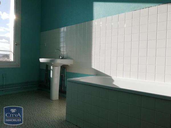 Appartement à louer 3 pièces 81.04m²