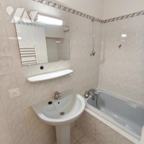 HABITER/INVESTIR - Gap centre-ville - Appt T2 de 40,71 m² ent. rénové - Cuisine équipée ...